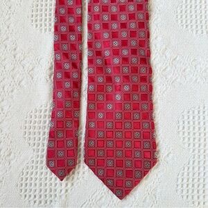 Vintage Jos A Bank Necktie Mens Red Silk Geometric Signature Formal Preppy Italy